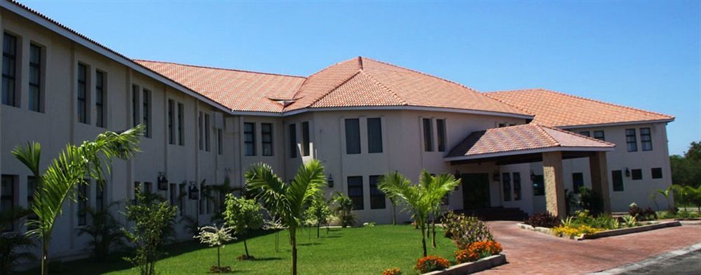 Karibu Leisure Resort Thapane Exteriér fotografie